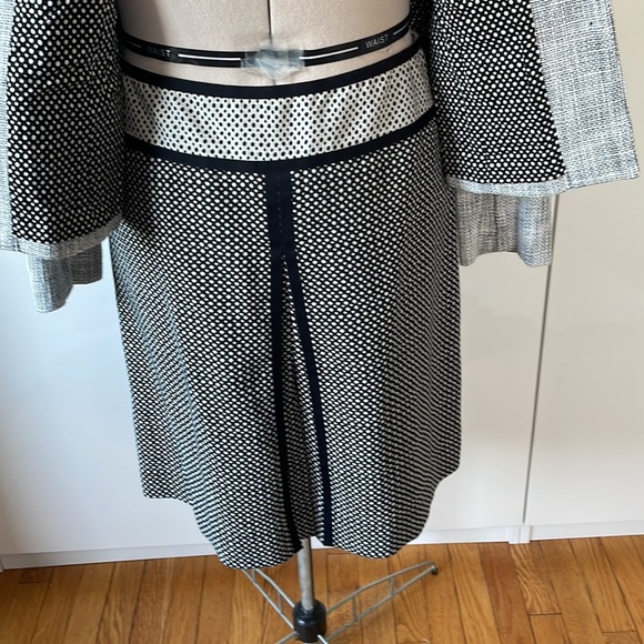 Sigrid Olsen Suite Jacket & Skirt in White/Black Size-12 - Picture 5 of 11